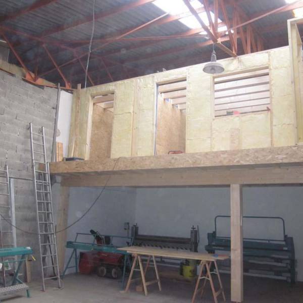 charpente en bois pour la création d'une mezzanine