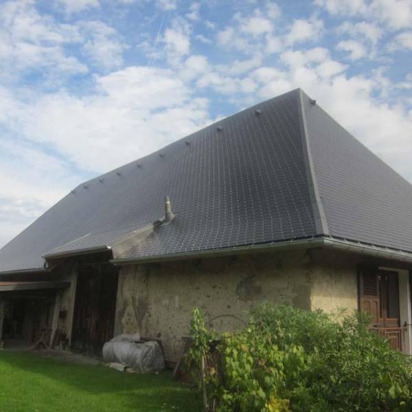 couverture de toit en ardoises